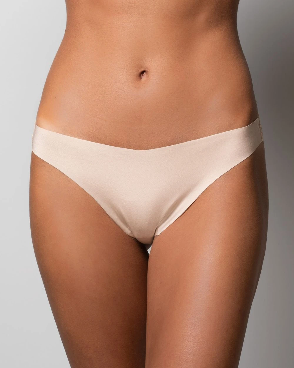 Journelle Estelle Thong 3 Journelle Estelle Thong