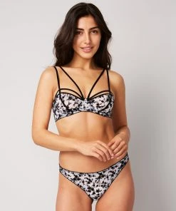 Lonely Gigi Underwire Bra DD+