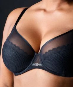 Chantelle Parisian Allure Unlined Plunge Bra Bras