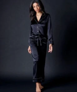 Journelle Marlene Pajama Set Chevron Down Icon