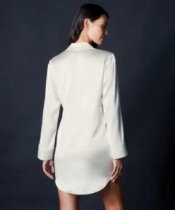 Journelle Bette Sleepshirt Chevron Down Icon 6 Journelle Bette Sleepshirt Chevron Down Icon