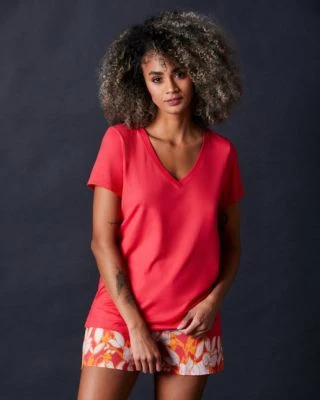 Hanro Chevron Down Icon Short Sleeve V-Neck Shirt Hanro Chevron Down Icon Short Sleeve V-Neck Shirt