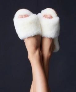 Patricia Green Tahoe Single Strap Slipper