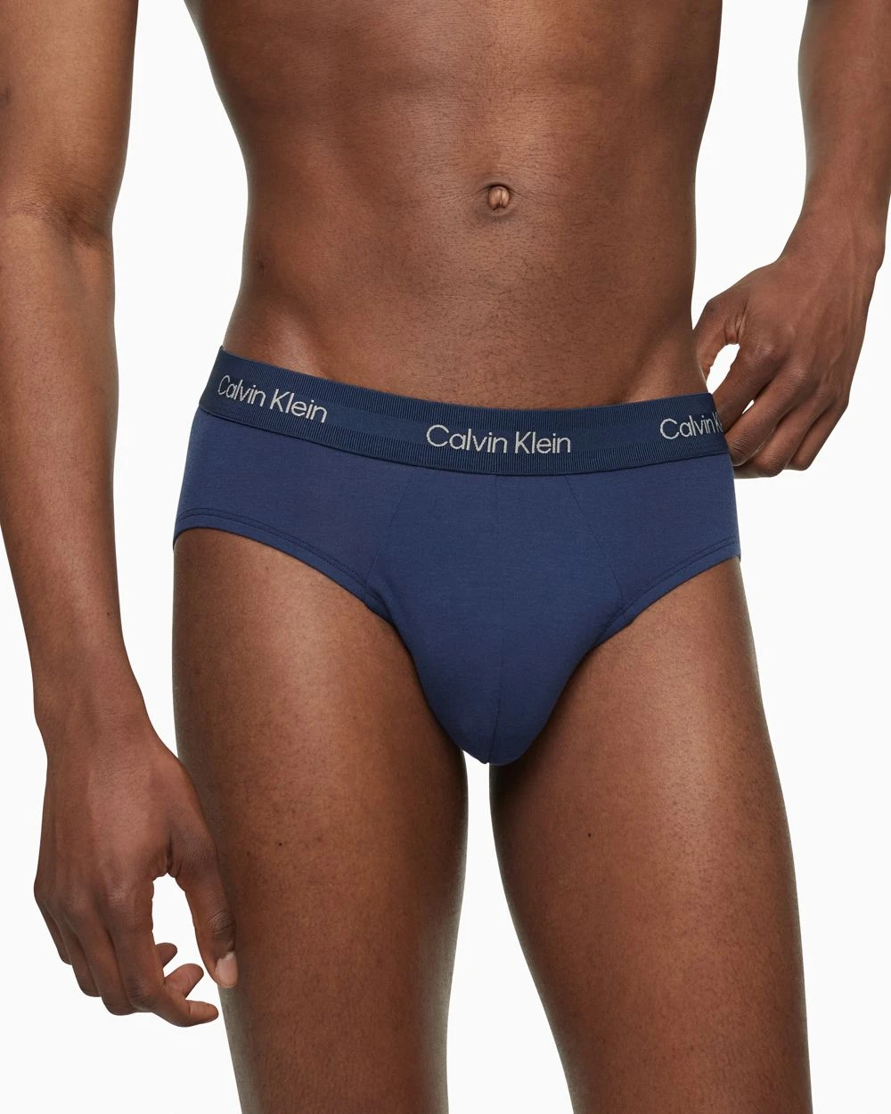 Calvin Klein Ultra Soft Modern Hip Brief 4 Calvin Klein Ultra Soft Modern Hip Brief